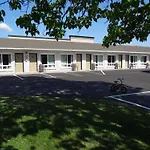 Falcon Inn